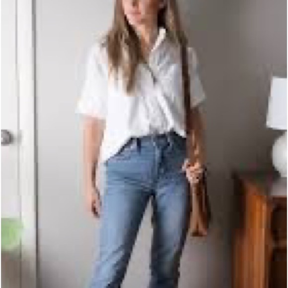 Madewell crisp white courier shirt blouse from Bloomingdale’s classic & comfy! - Picture 2 of 12